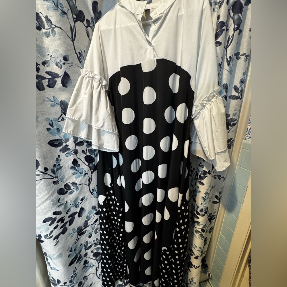 SHEIN Black and White Polka Dot Maxi Dress